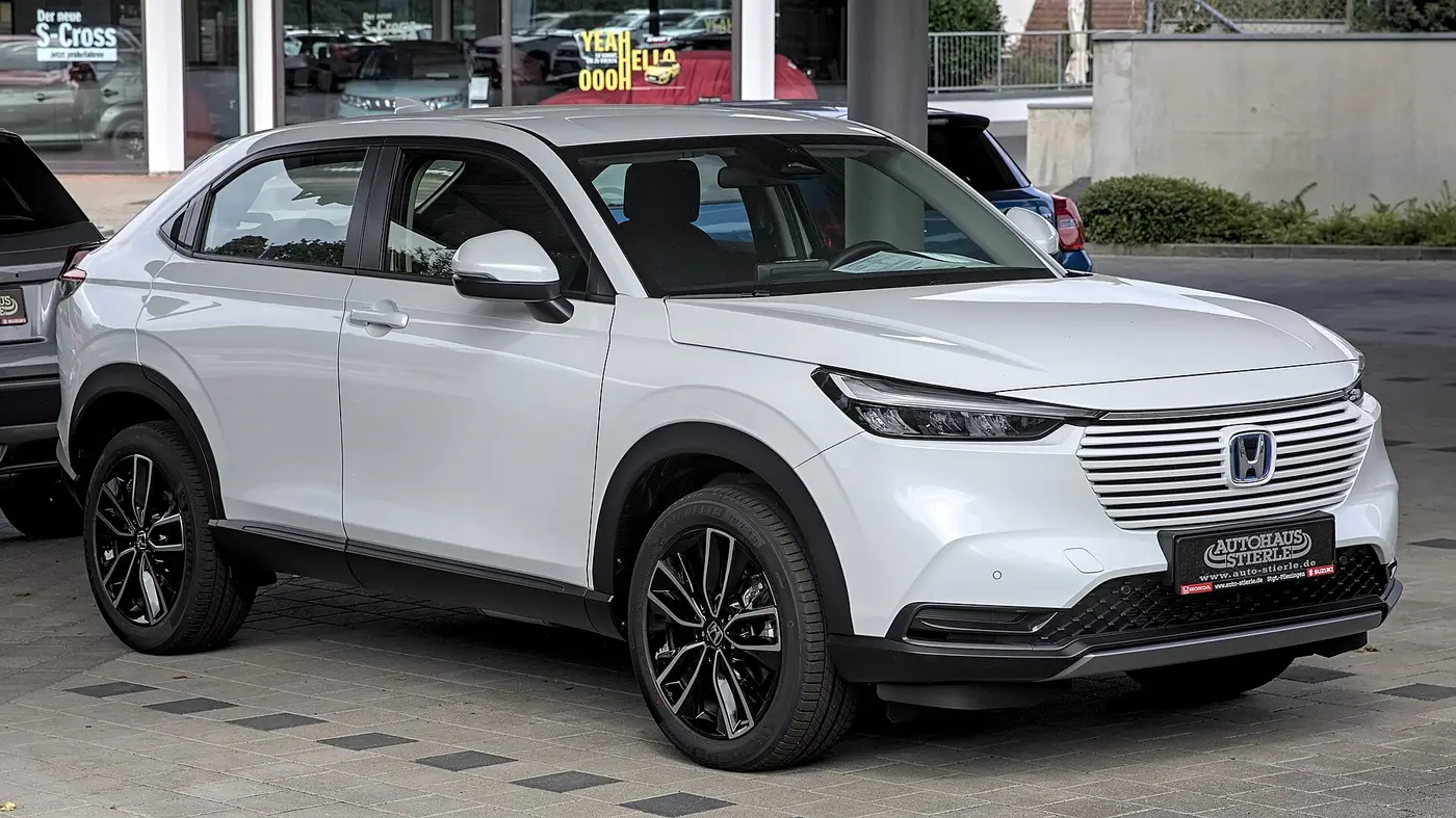 Honda HR-V e:HEV EL ปี 2022 ไฮบริดตัวท็อป